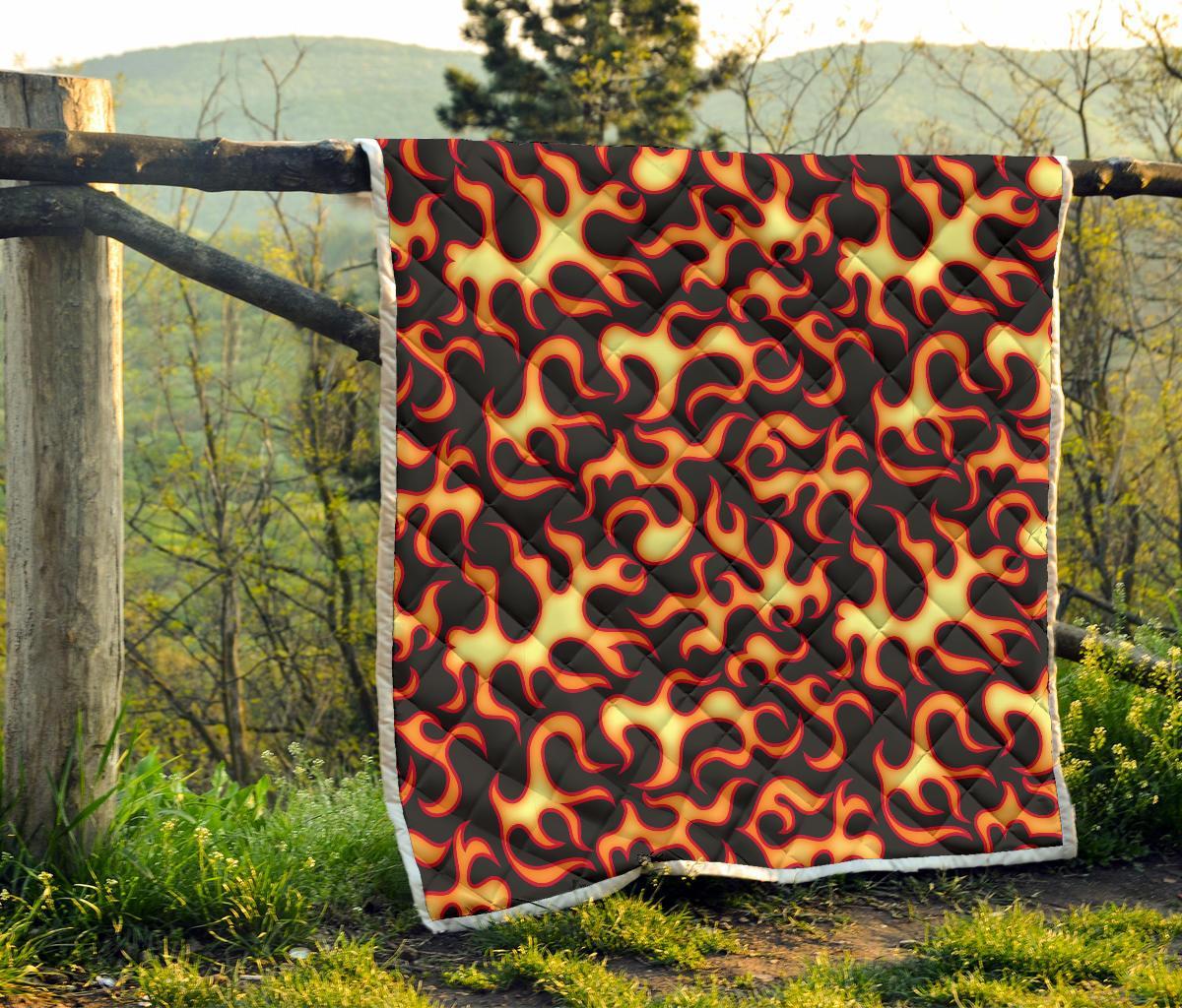 Flame Fire Themed Print Quilt-JTAMIGO.COM