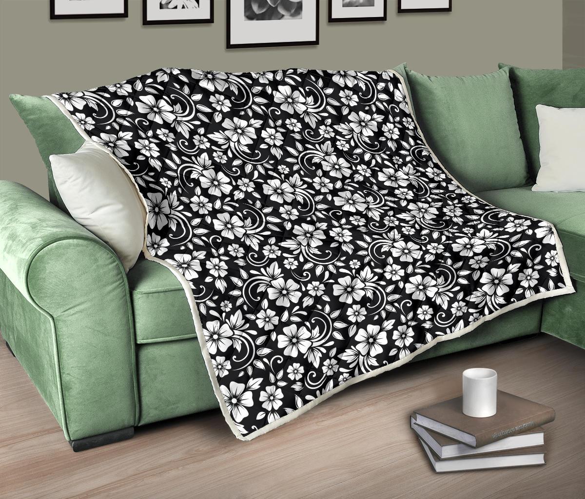 Floral Black White Themed Print Premium Quilt-JTAMIGO.COM