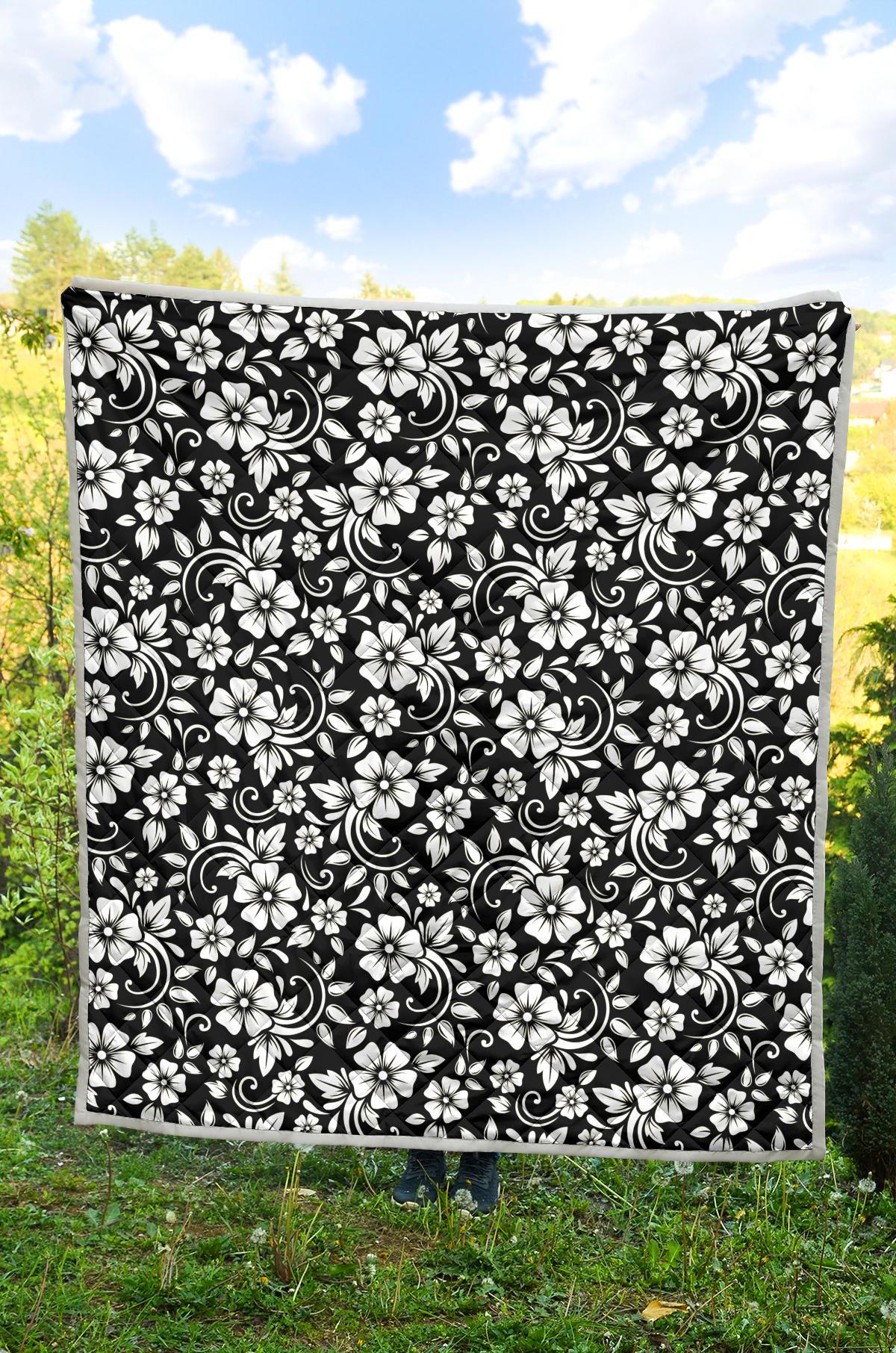 Floral Black White Themed Print Premium Quilt-JTAMIGO.COM