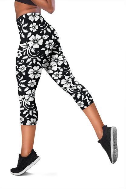 Floral Black White Themed Print Women Capris