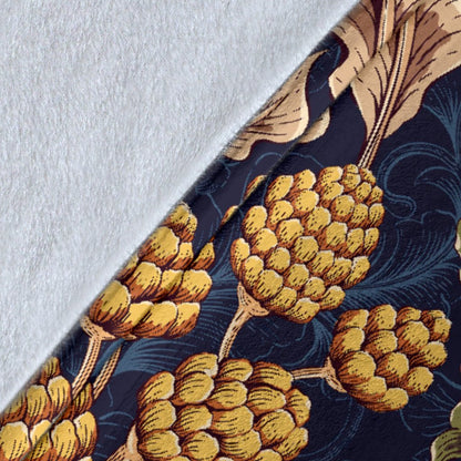 Floral Vintage Classic Print Fleece Blanket