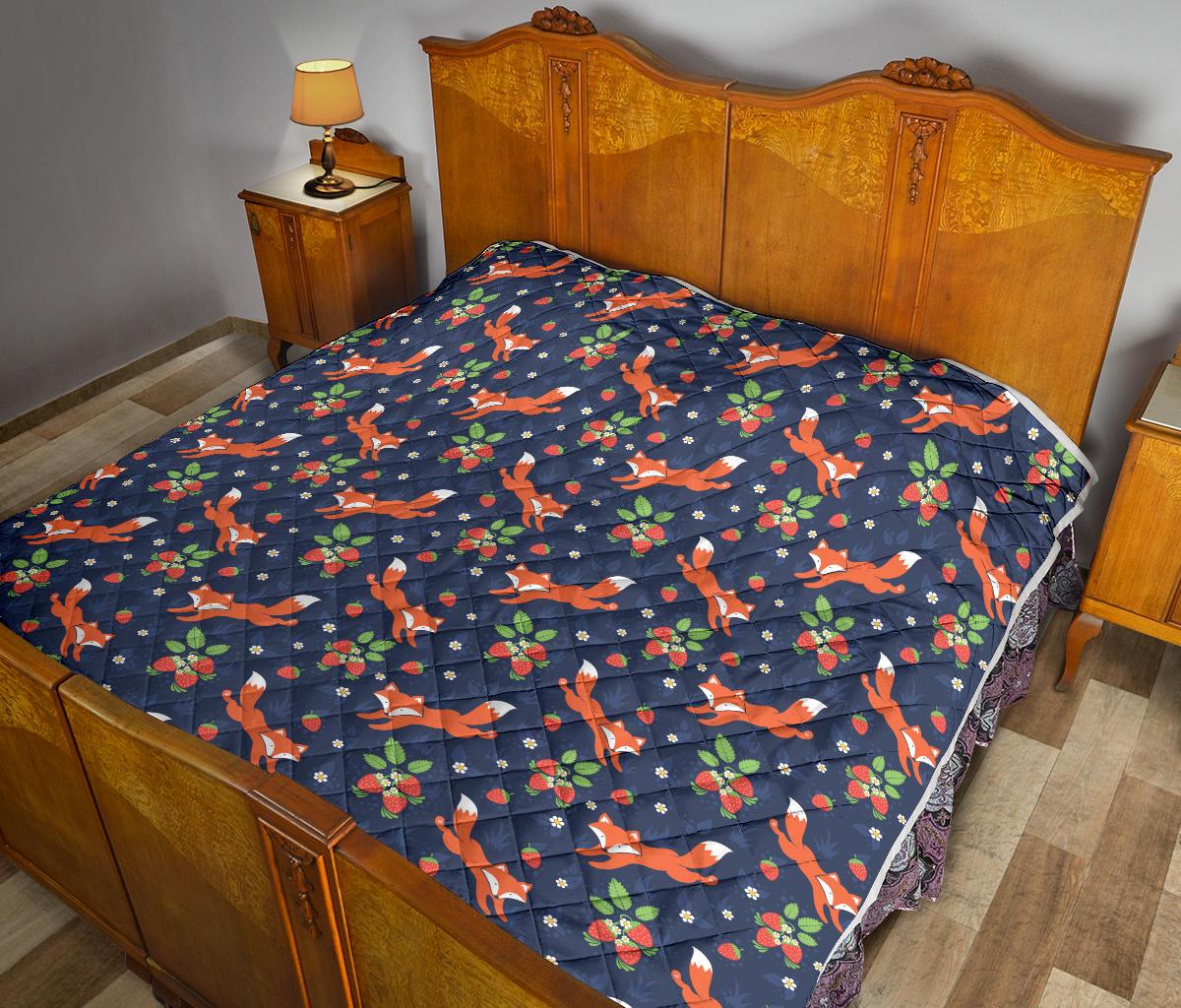 Fox Strawberry Print Pattern Premium Quilt-JTAMIGO.COM