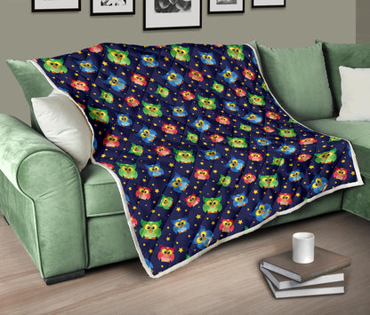 Owl with Star Themed Design Print Quilt Bedspread