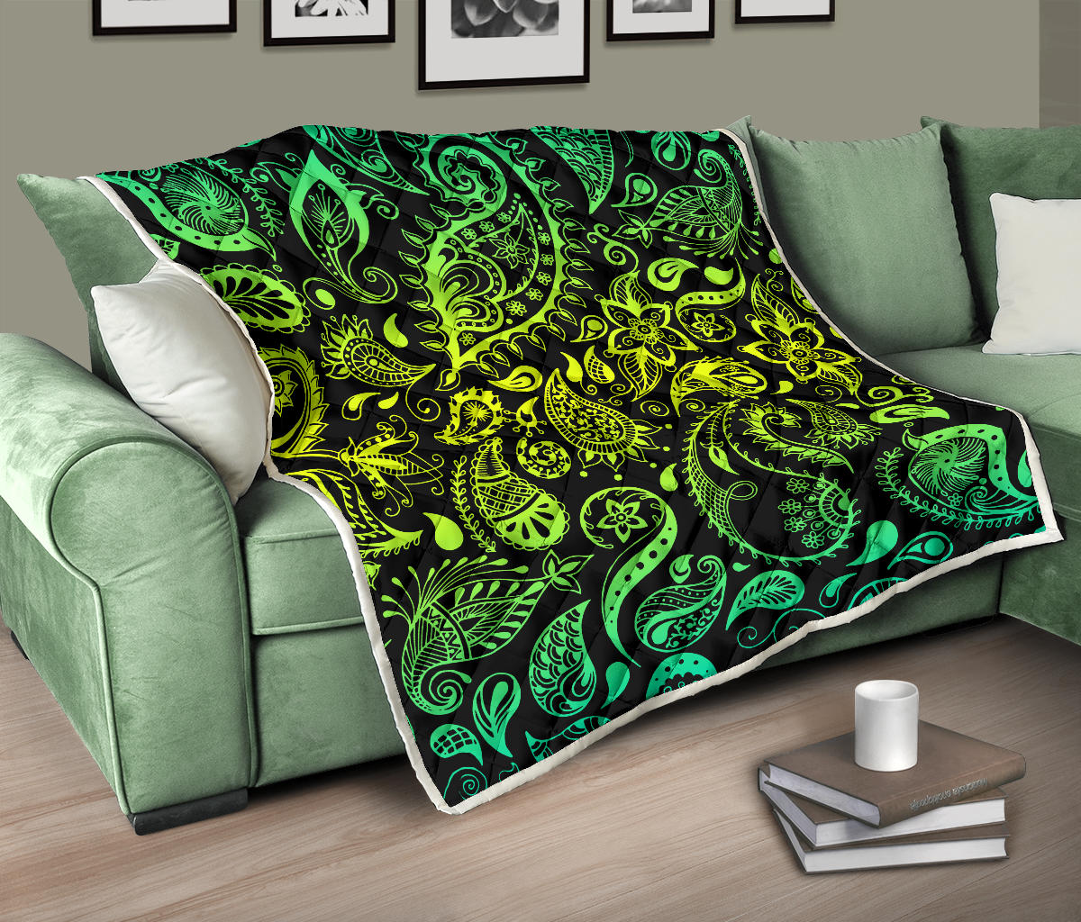 Paisley Green Design Print Quilt Bedspread