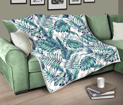 Pattern Tropical Palm Leaves Quilt Bedspread