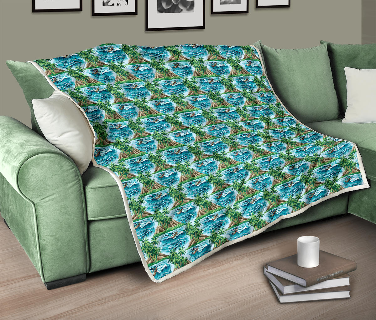 Palm Tree Hawaiian Themed Design Print Quilt Bedspread