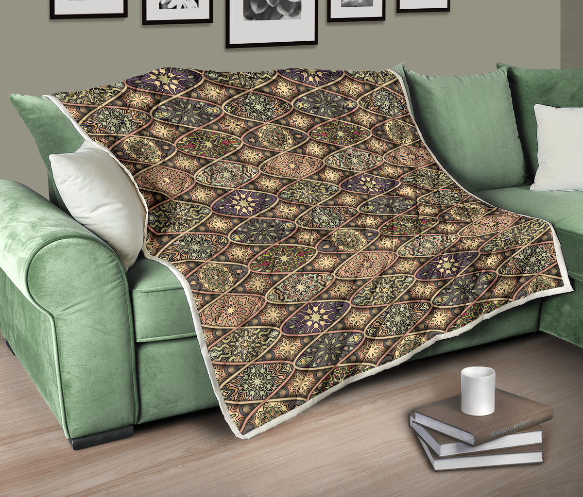 Mandala Motif Themed Design Print Quilt Bedspread