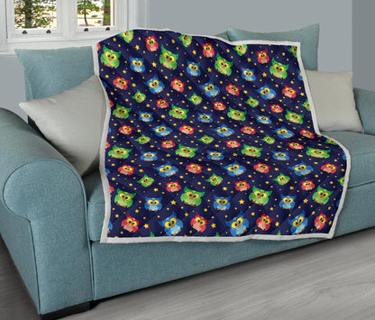 Owl with Star Themed Design Print Quilt Bedspread