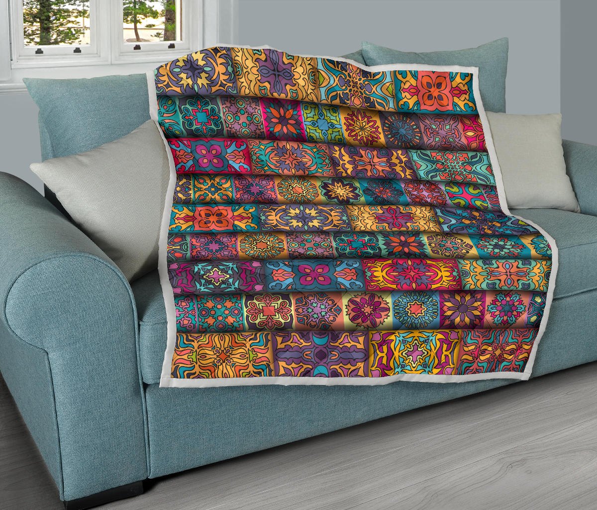 Mandala Style Design Print Quilt Bedspread