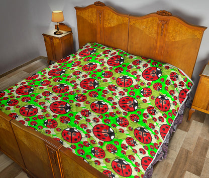 Ladybug with Leaf Print Pattern Quilt Bedspread