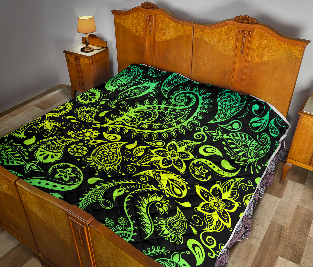 Paisley Green Design Print Quilt Bedspread