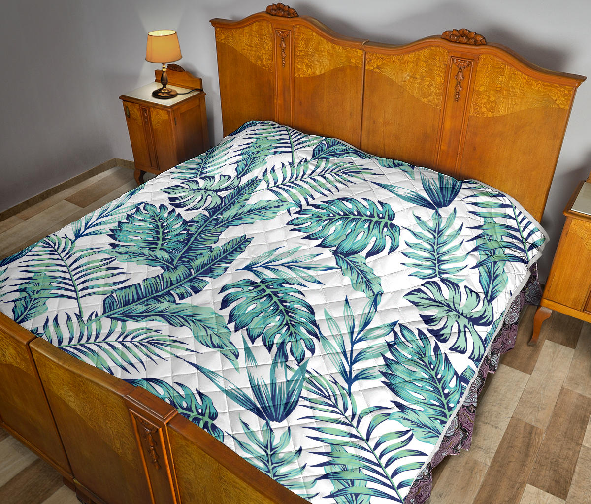 Pattern Tropical Palm Leaves Quilt Bedspread