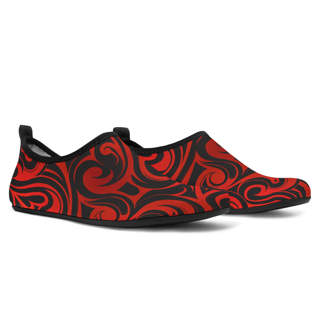 Maori Red Black Themed Design Aqua Water Shoes