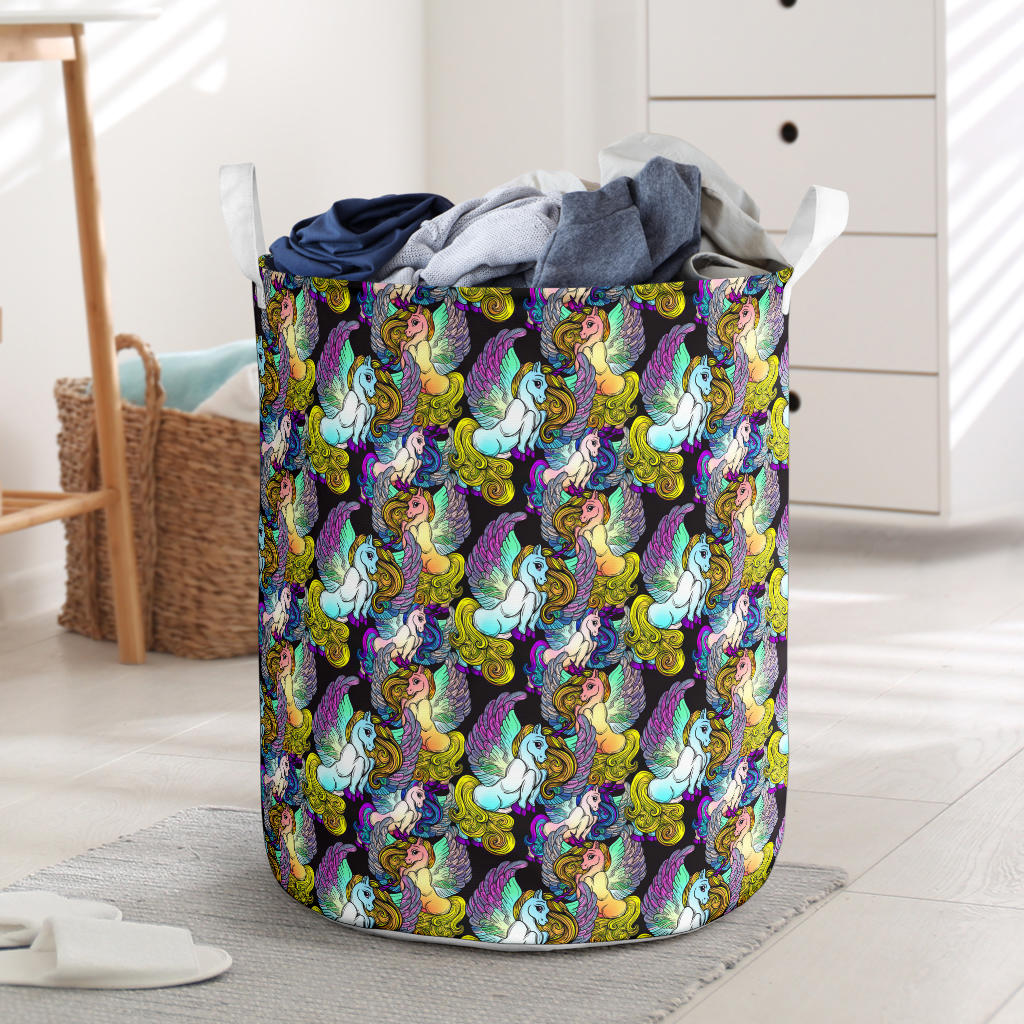 Unicorn With Wings Print Pattern Laundry Basket
