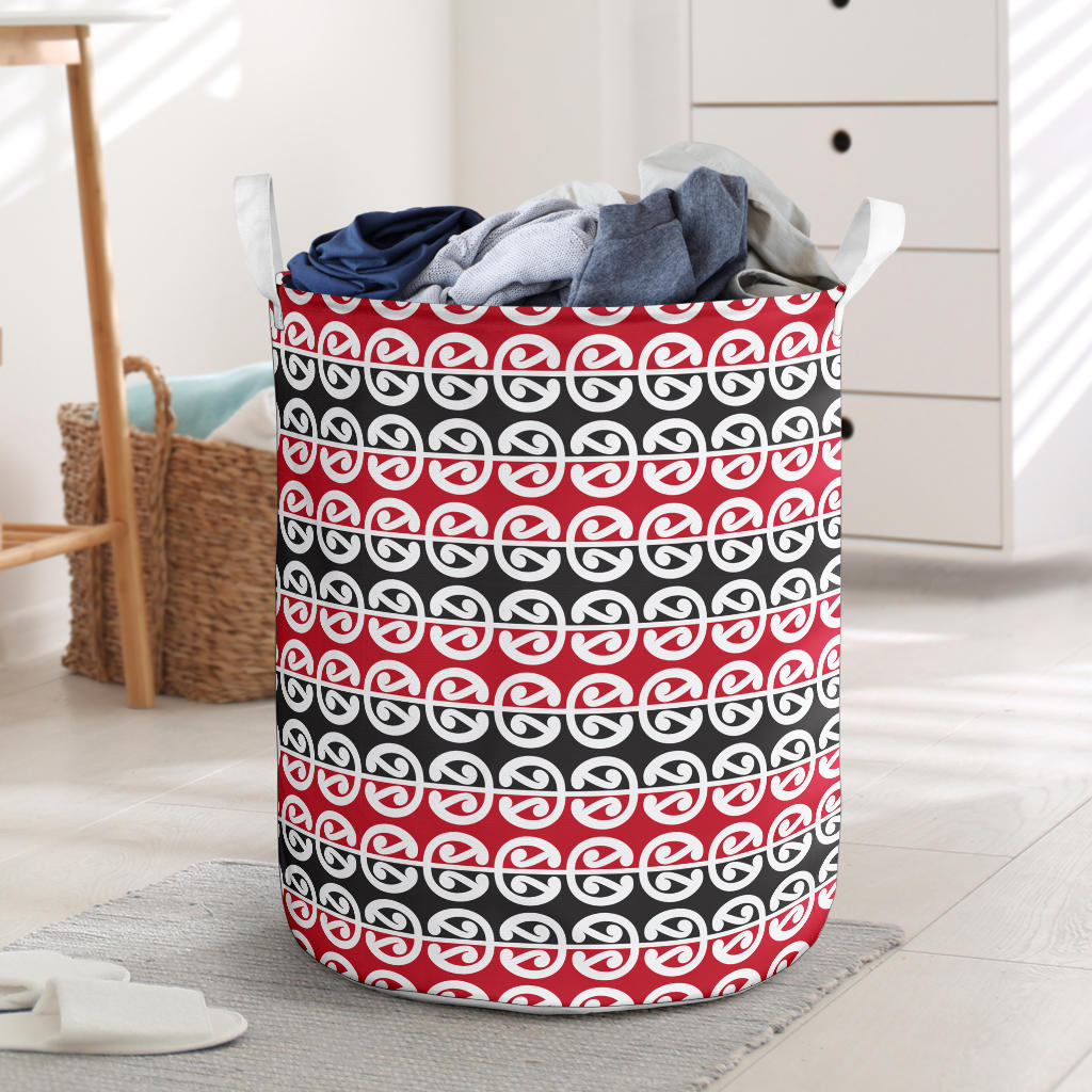 Maori Classic Themed Design Print Laundry Basket