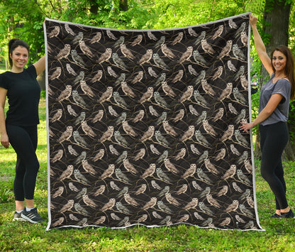 Owl Branch Themed Design Print Quilt Bedspread