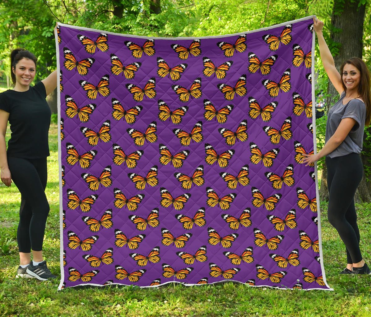 Monarch Butterfly Purple Print Pattern Quilt Bedspread
