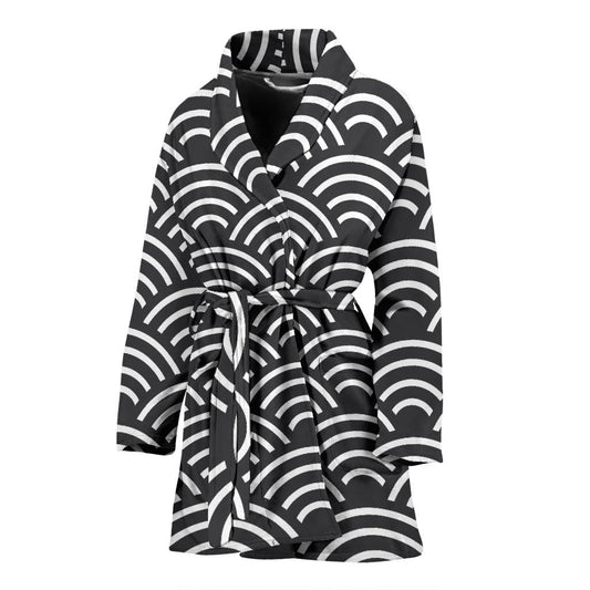 Scales Black White Pattern Print Design 03 Women Bathrobe