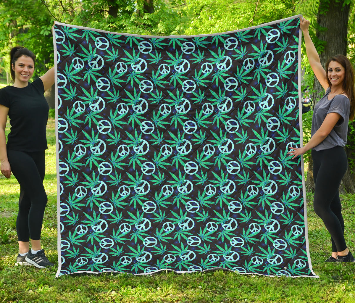 Peace Sign Themed Design Print Quilt Bedspread