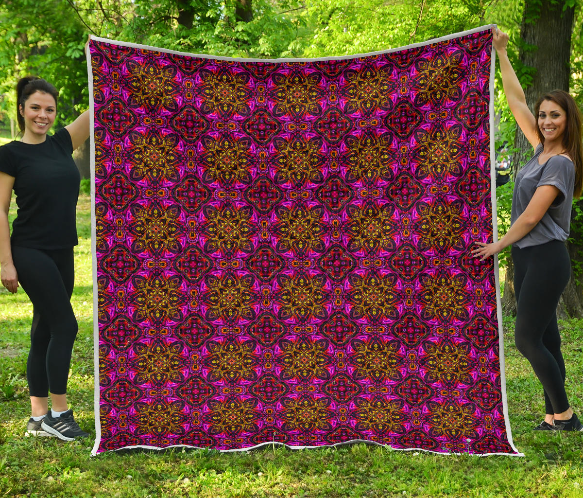 kaleidoscope Abstract Print Design Quilt Bedspread