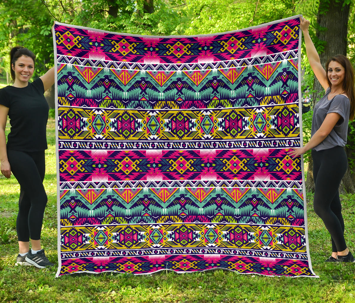 Indian Navajo Color Themed Design Print Quilt Bedspread