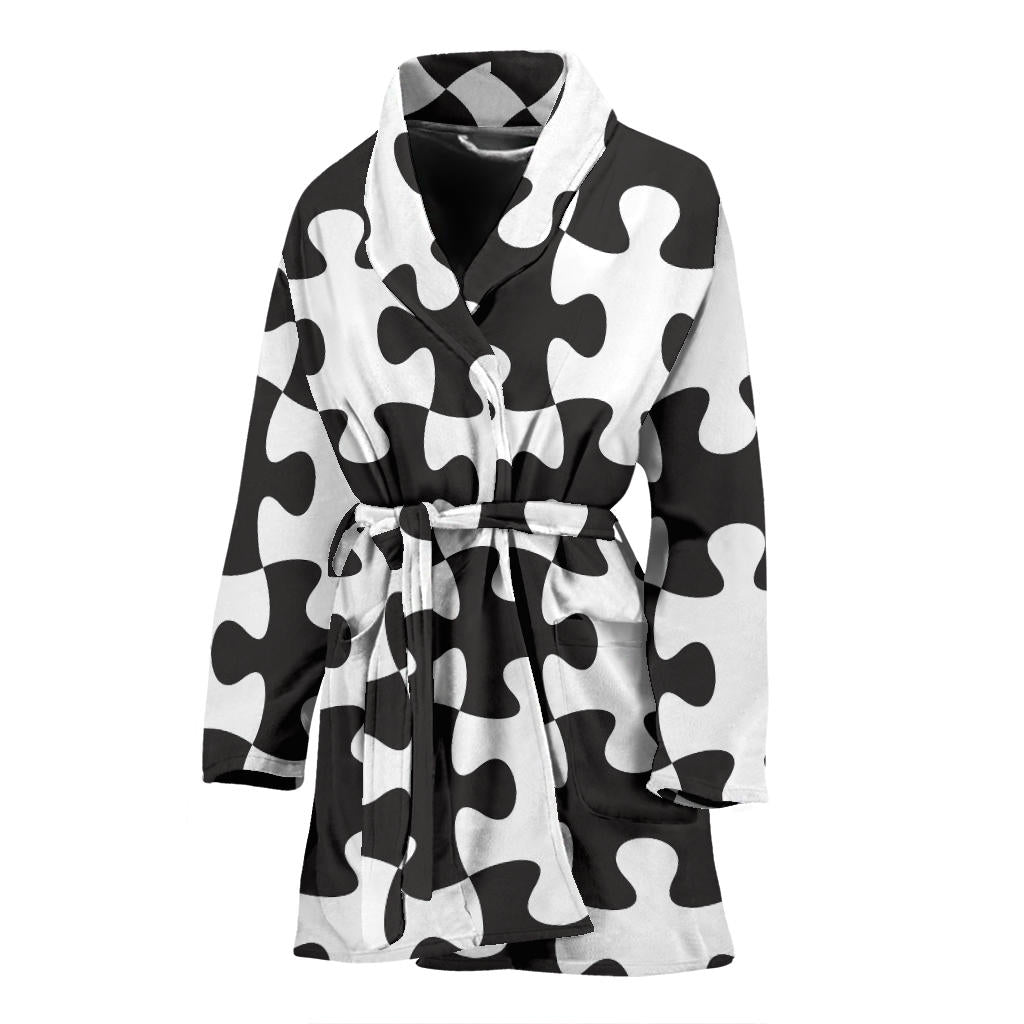 Puzzle Black White Pattern Print Design A02 Women Bathrobe