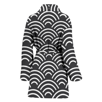 Scales Black White Pattern Print Design 03 Women Bathrobe