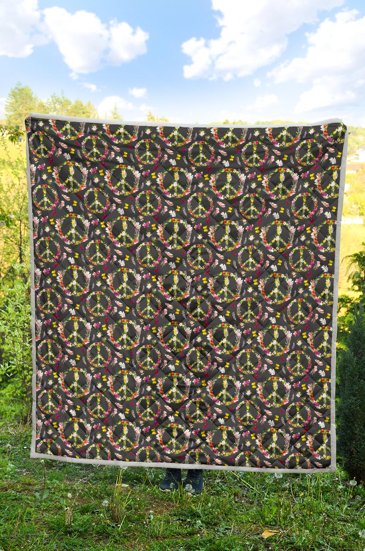 Peace Sign flowers Design Print Quilt Bedspread