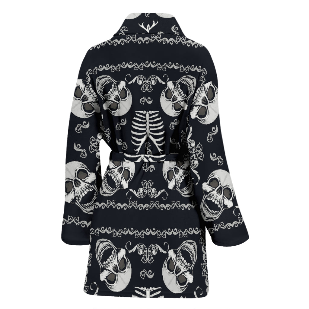Bandana Skull Black White Print Design LKS306 Women Bathrobe