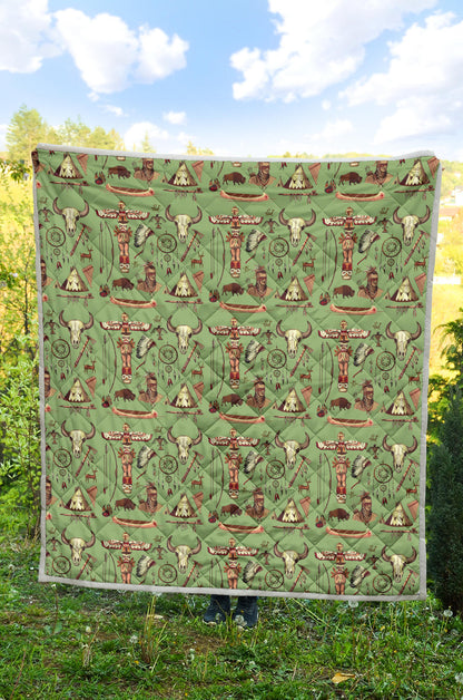Native Indian Themed Design Print Quilt Bedspread