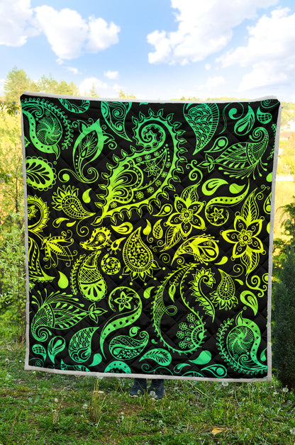 Paisley Green Design Print Quilt Bedspread