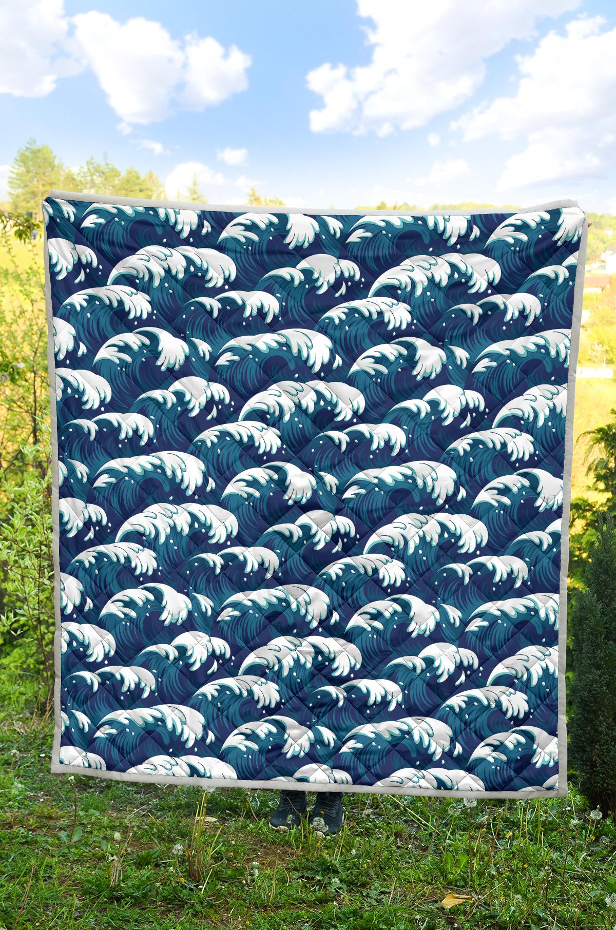 Ocean Wave Pattern Print Quilt Bedspread