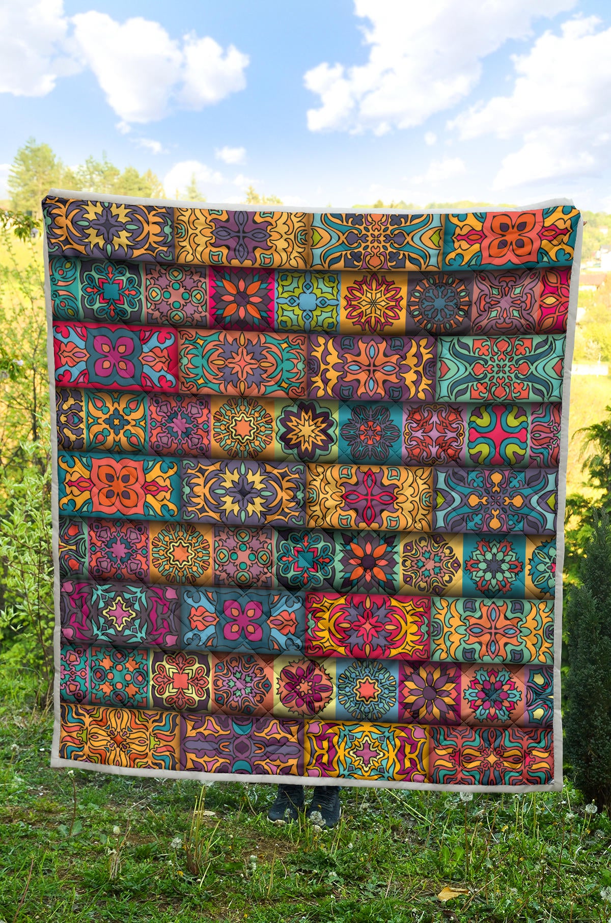 Mandala Style Design Print Quilt Bedspread