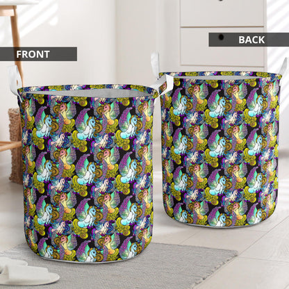 Unicorn With Wings Print Pattern Laundry Basket