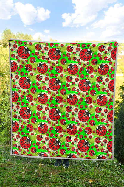 Ladybug with Leaf Print Pattern Quilt Bedspread