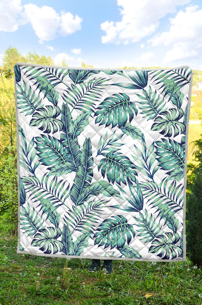 Pattern Tropical Palm Leaves Quilt Bedspread