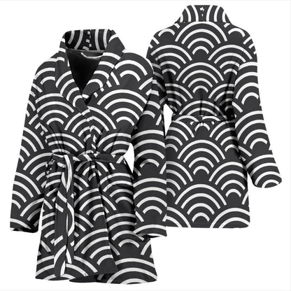 Scales Black White Pattern Print Design 03 Women Bathrobe