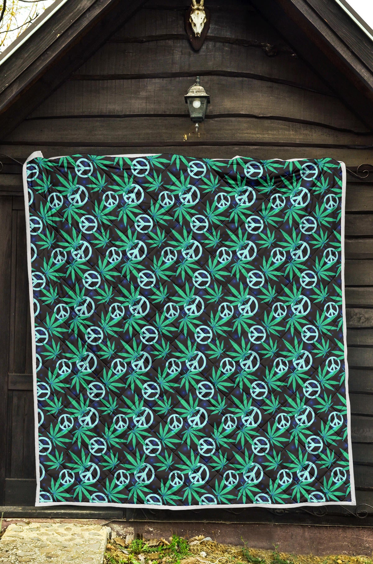 Peace Sign Themed Design Print Quilt Bedspread