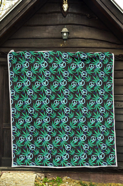 Peace Sign Themed Design Print Quilt Bedspread