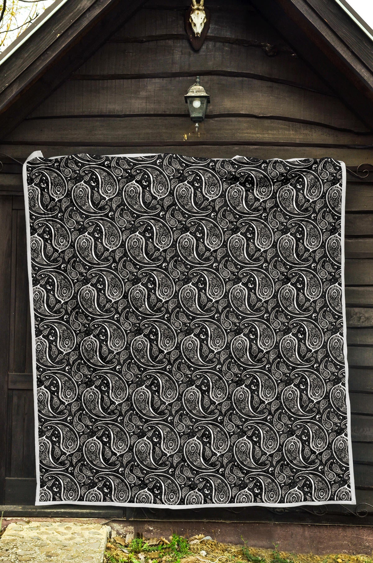 Paisley Black Design Print Quilt Bedspread