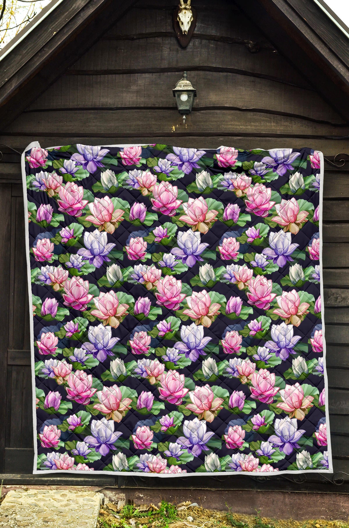 Lotus Flower Print Design Quilt Bedspread