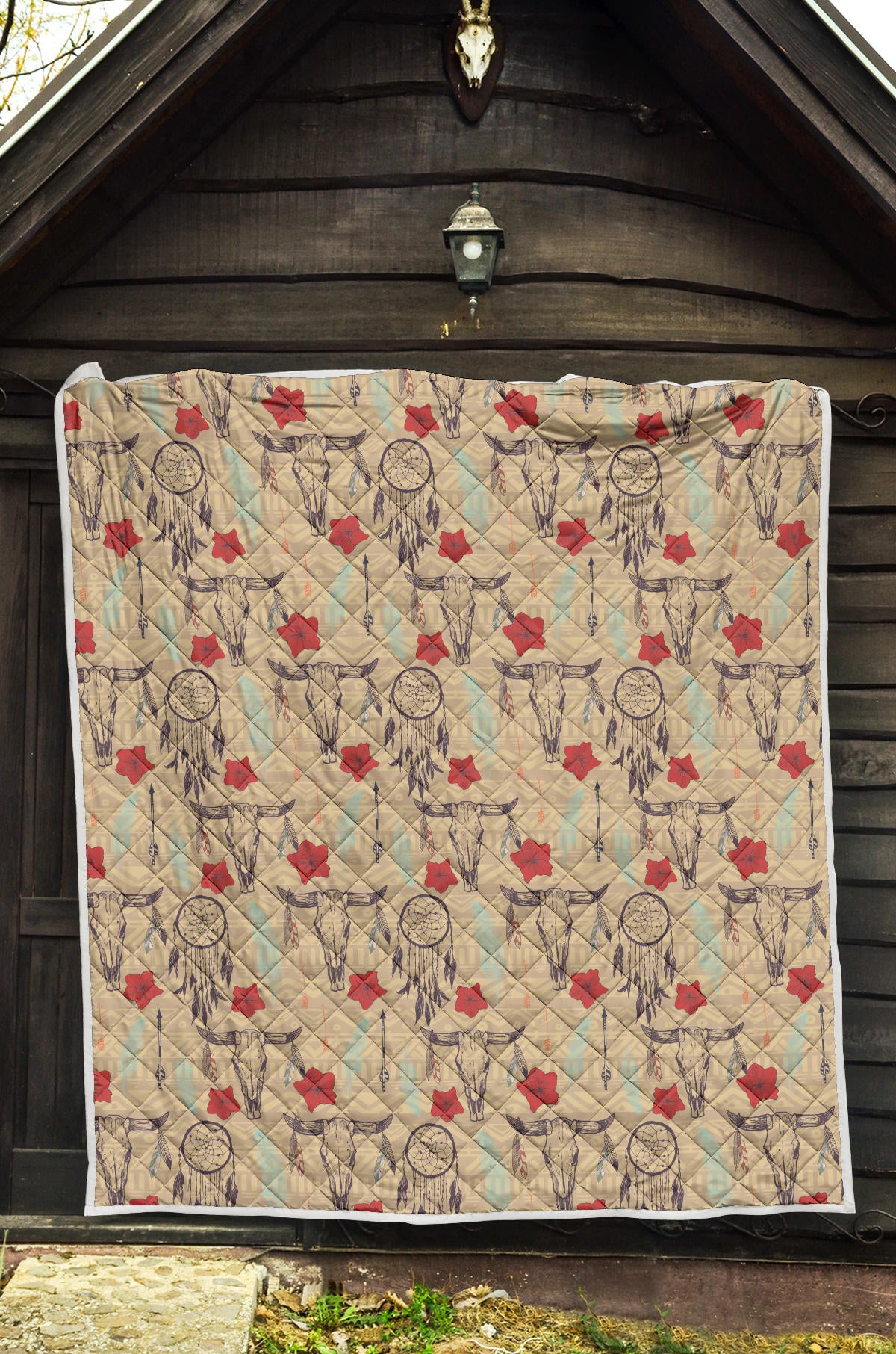 Native Buffalo Head Themed Design Print Quilt Bedspread