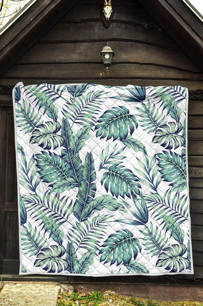 Pattern Tropical Palm Leaves Quilt Bedspread