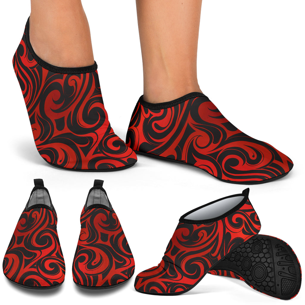 Maori Red Black Themed Design Aqua Water Shoes