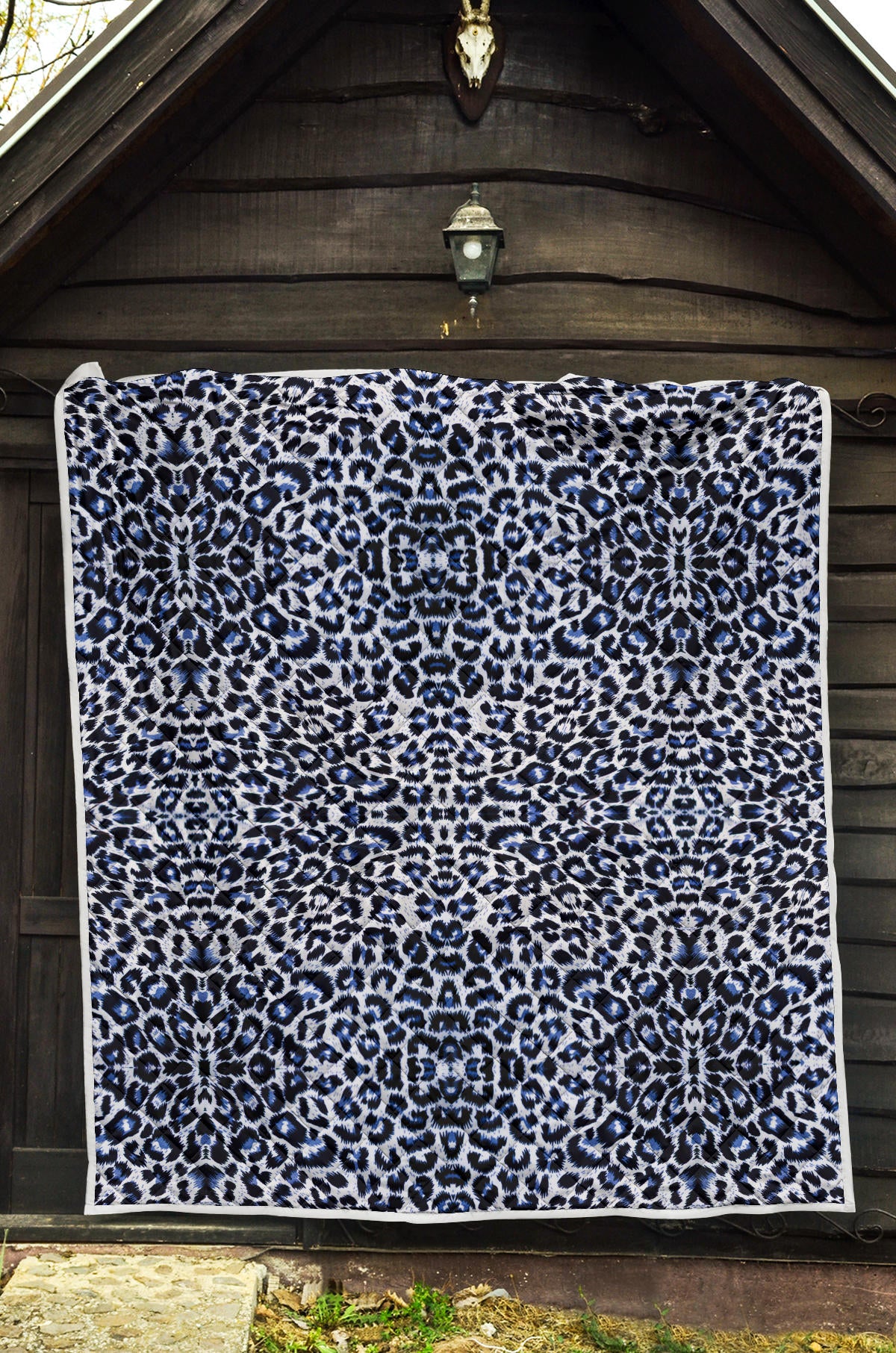 Leopard Blue Skin Print Quilt Bedspread