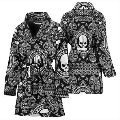 Bandana Skull Print Design LKS303 Women Bathrobe