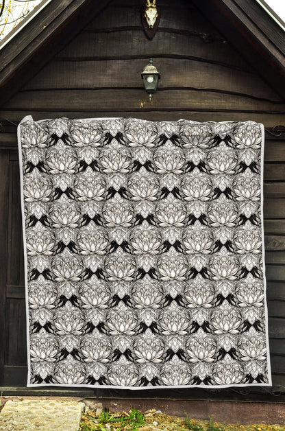 Lotus Mandala Print Pattern Quilt Bedspread