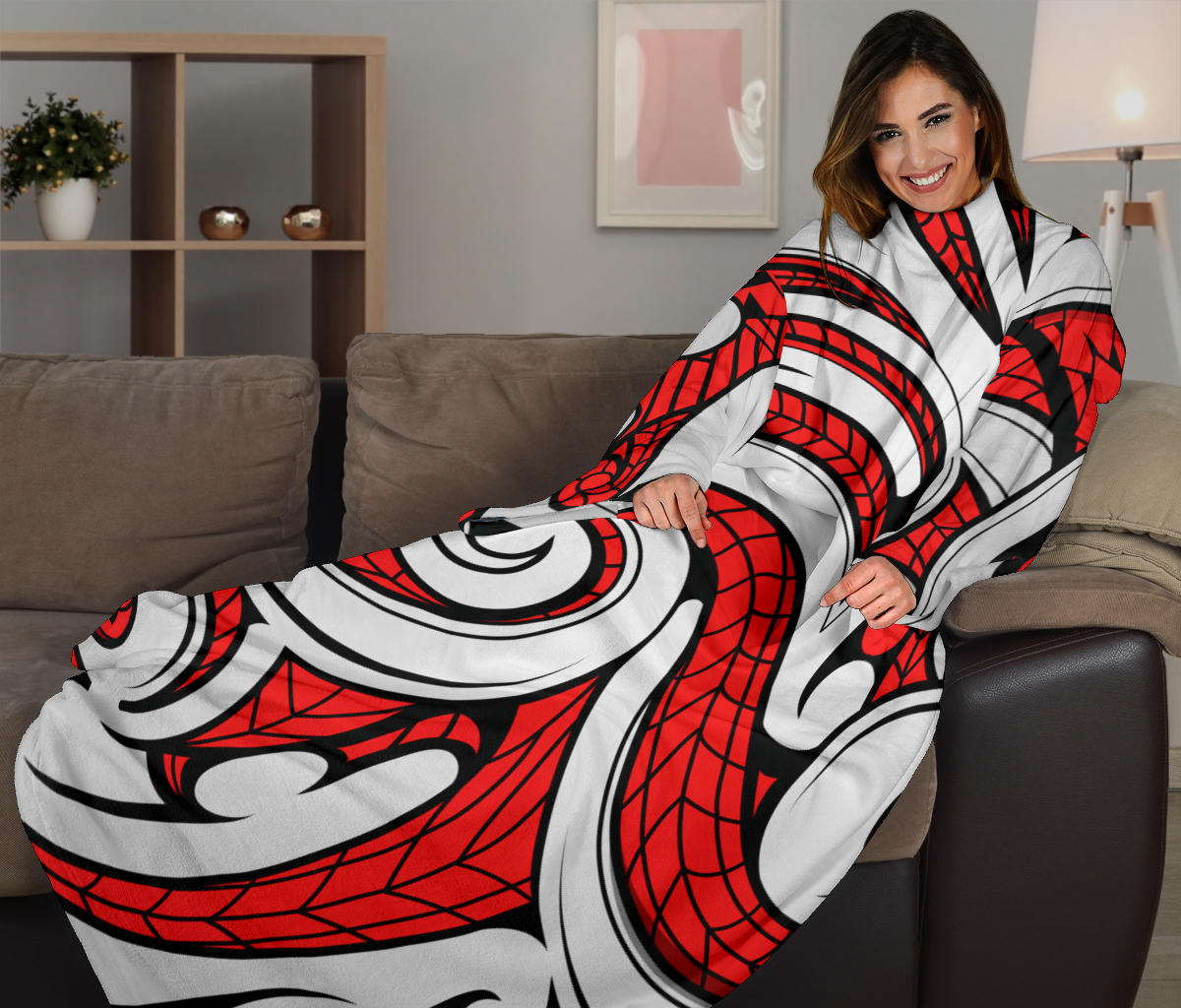 Maori Polynesian Themed Design Print Adult Sleeve Blanket