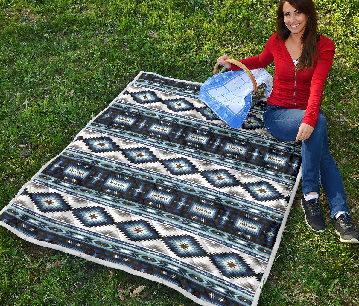 Navajo Dark Blue Print Pattern Quilt Bedspread