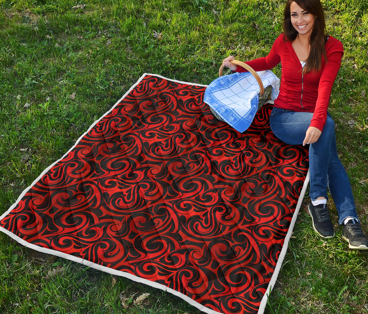 Maori Red Black Themed Design Quilt Bedspread